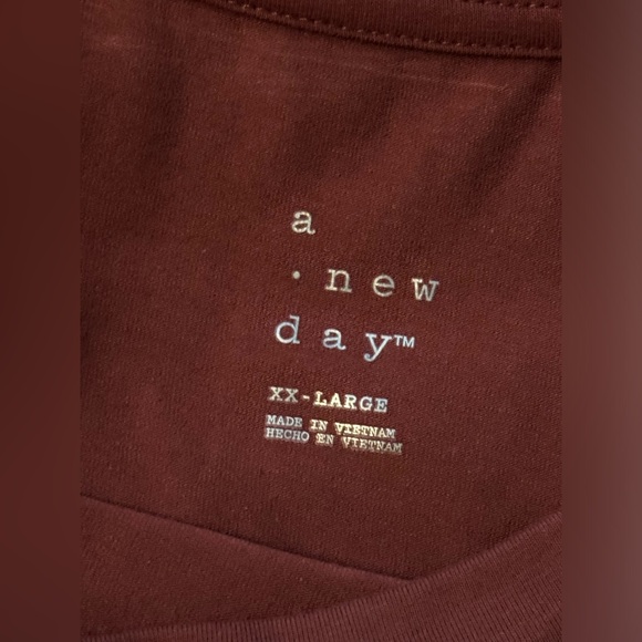 A New Day Crop Top Pomegranate Color Short Sleeve Soft Shirt Size XXL - Picture 8 of 8